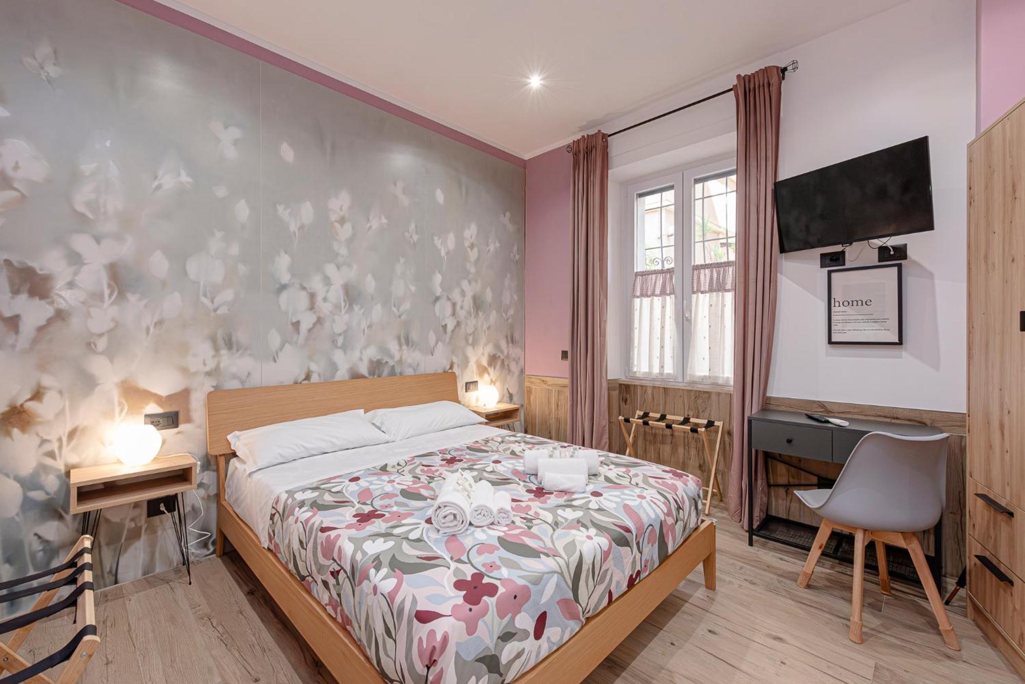 Helle Hus Guest House - 200M From Piazza Bologna Metro And 10 Minutes From The Colosseum Luaran gambar